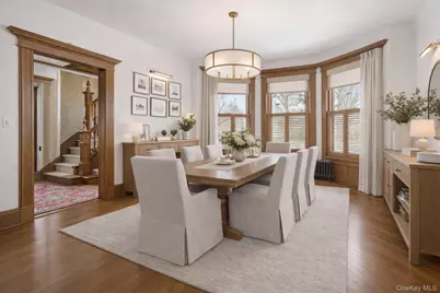 102 Sea Cliff Avenue, Sea Cliff, NY 11579 - Photo 17