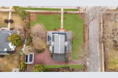 102 Sea Cliff Avenue, Sea Cliff, NY 11579 - Photo 41