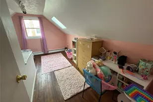 413 37th St, Lindenhurst, NY 11757 - Photo 17