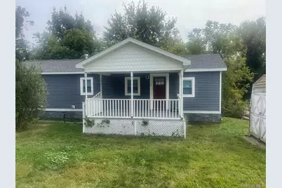 8 Hideaway Lane #4, Marlboro, NY 12542 - Photo 1