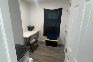 8 Hideaway Ln, Marlboro, NY 12542 - Photo 5