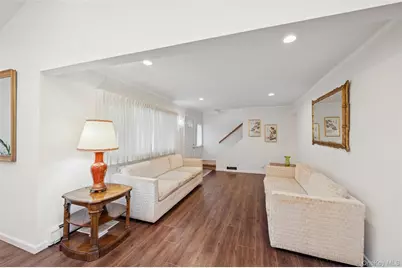 14 March Lane, Westbury, NY 11590 - Photo 9