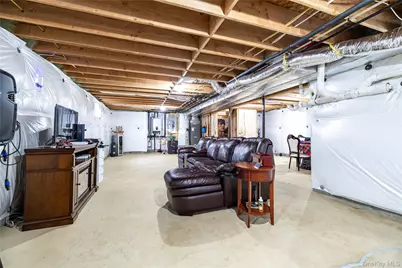 9 Shaw Lane, East Moriches, NY 11940 - Photo 35