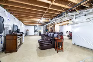 9 Shaw Ln, East Moriches, NY 11940 - Photo 35