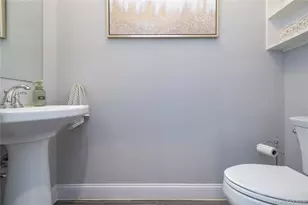 9 Shaw Ln, East Moriches, NY 11940 - Photo 17