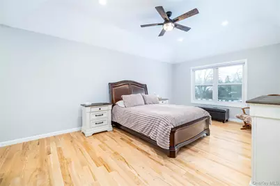 9 Shaw Lane, East Moriches, NY 11940 - Photo 23