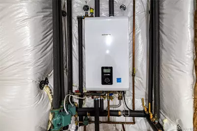 9 Shaw Lane, East Moriches, NY 11940 - Photo 45