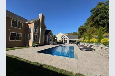 132 Spy Glass Hill, Hopewell Junction, NY 12533 - Photo 5