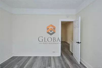 865 E 215th Street, Bronx, NY 10467 - Photo 11