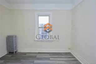 865 E 215th St, Bronx, NY 10467 - Photo 5