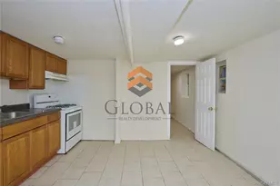 865 E 215th St, Bronx, NY 10467 - Photo 45