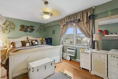 25 Neptune Boulevard #2T, Long Beach, NY 11561 - Photo 17