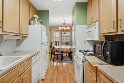 25 Neptune Boulevard #2T, Long Beach, NY 11561 - Photo 21