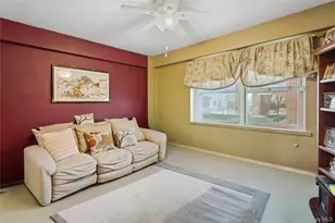 25 Neptune Blvd, Long Beach, NY 11561 - Photo 19