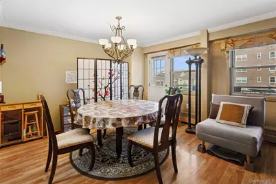 25 Neptune Boulevard #2T, Long Beach, NY 11561 - Photo 13