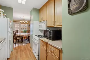 25 Neptune Blvd, Long Beach, NY 11561 - Photo 23