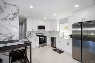 17 Windmill Ln, Levittown, NY 11756 - Photo 7