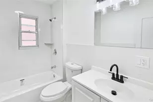 103-34 110th St, Richmond Hill, NY 11419 - Photo 33