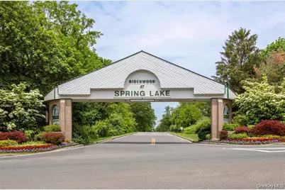 824 Birchwood Park Drive, Middle Island, NY 11953 - Photo 23