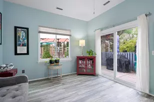 824 Birchwood Park Dr, Middle Island, NY 11953 - Photo 11