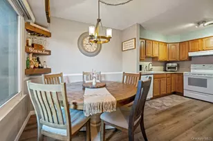 210 Springmeadow Dr, Holbrook, NY 11741 - Photo 3