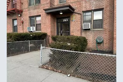 745 East 231 St #6A, Bronx, NY 10466 - Photo 1