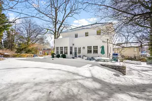 25 Huguenot Dr, Larchmont, NY 10538 - Photo 33