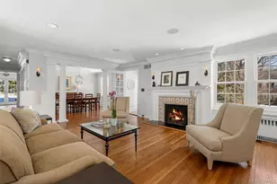 25 Huguenot Dr, Larchmont, NY 10538 - Photo 5