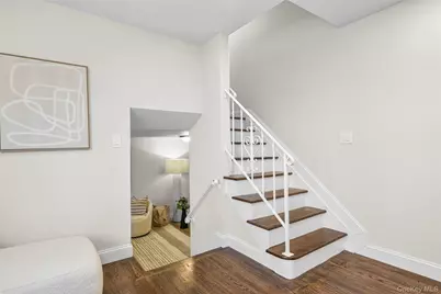 102 Ridge Road, Cortlandt Manor, NY 10567 - Photo 9