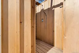 81 Foster Ave, Hampton Bays, NY 11946 - Photo 15