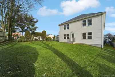219 Mile Square Road, Yonkers, NY 10701 - Photo 45