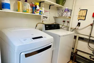 231 Manorhaven Blvd, Port Washington, NY 11050 - Photo 19