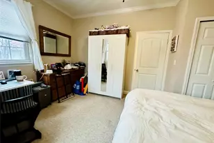 231 Manorhaven Blvd, Port Washington, NY 11050 - Photo 11