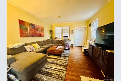 231 Manorhaven Boulevard, Port Washington, NY 11050 - Photo 1