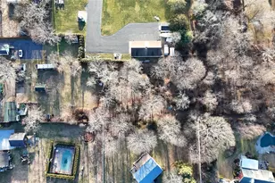 449 Montauk Hwy, East Moriches, NY 11940 - Photo 33