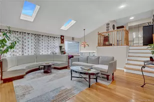 211 Cantiague Rock Rd, Westbury, NY 11590 - Photo 5