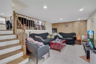 211 Cantiague Rock Rd, Westbury, NY 11590 - Photo 17