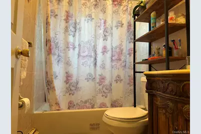 80-29 57th Street, Glendale, NY 11385 - Photo 3