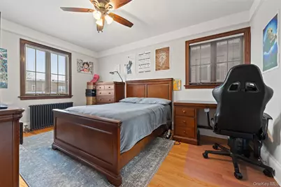 7717 82nd Street, Glendale, NY 11385 - Photo 15