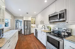 14 W Chestnut St, Farmingdale, NY 11735 - Photo 11