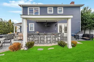 14 W Chestnut St, Farmingdale, NY 11735 - Photo 29