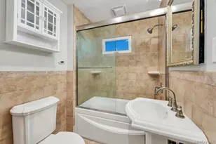 14 W Chestnut St, Farmingdale, NY 11735 - Photo 23