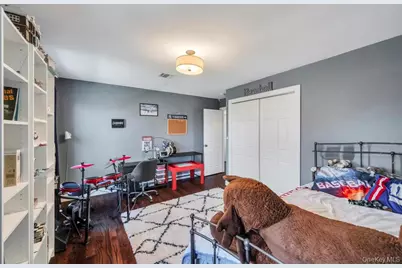 14 W Chestnut Street, Farmingdale, NY 11735 - Photo 19