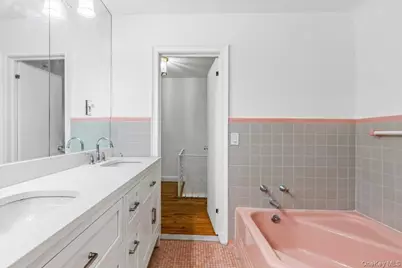 55 Del Rey Drive, Mount Vernon, NY 10552 - Photo 23