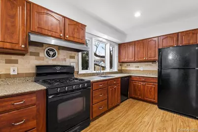 55 Del Rey Drive, Mount Vernon, NY 10552 - Photo 11