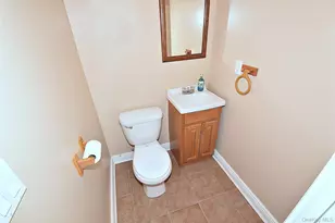 72-16 66th Dr, Middle Village, NY 11379 - Photo 11