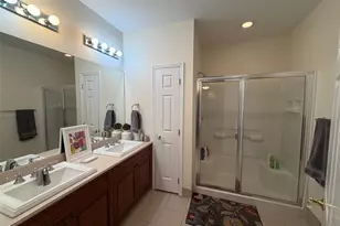 117 Pond View Dr, Port Washington, NY 11050 - Photo 11