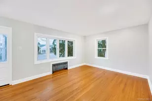 2585 Oceanside Rd, Oceanside, NY 11572 - Photo 3