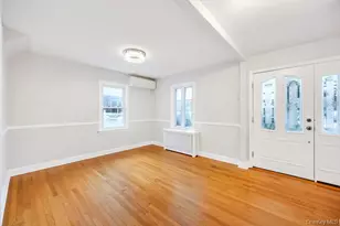 2585 Oceanside Rd, Oceanside, NY 11572 - Photo 5