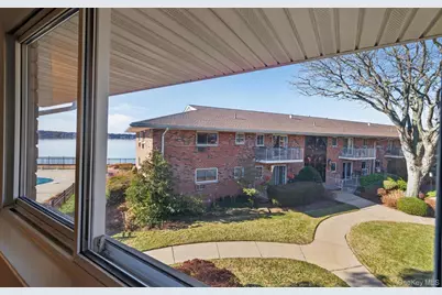 1 Toms Point Lane #6J, Port Washington, NY 11050 - Photo 13